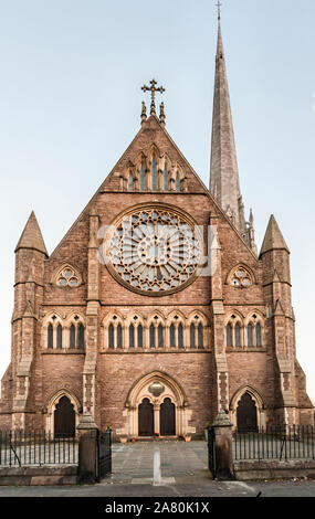 St Walburge, Preston, Lancashire. Dieses viktorianische gotischen Gebäude hat die höchsten Pfarrkirche Turm (94 m) in England, von Joseph Hansom von 1854 Stockfoto