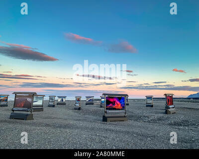 Outdoor Foto Ausstellung, Gletscherlagune Jokulsarlon, Vatnajökull National Park, Island, einem UNESCO-Weltkulturerbe. Alle Bilder von professionellen Eis Stockfoto