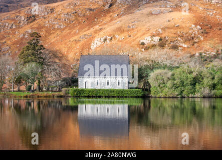 Gougane Barra, Cork, Irland. 05. November 2019. Herbstliche Farben rund um St. Finbarr Oratorium, Gougane Barra in Cork, Irland. - Gutschrift; David Creedon/Alamy leben Nachrichten Stockfoto