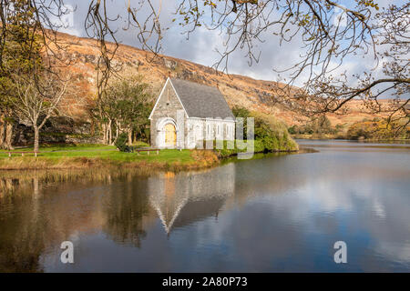 Gougane Barra, Cork, Irland. 05. November 2019. Herbstliche Farben rund um St. Finbarr Oratorium, Gougane Barra in Cork, Irland. - Gutschrift; David Creedon/Alamy leben Nachrichten Stockfoto