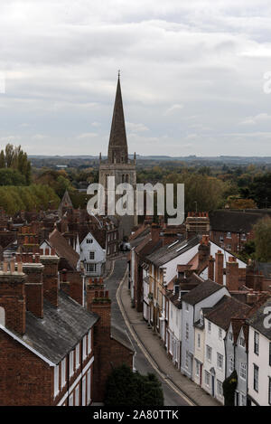St. Helen's Kirche am Ende von East St. Helen's Street in Abingdon-on-Thames, einer historischen Stadt, wenige Meilen südlich von der Universität Oxford Stockfoto