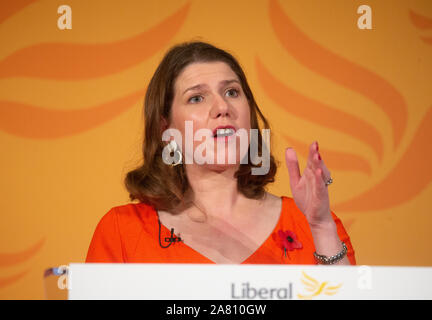 Jo Swinson, Führer der Liberaldemokraten, Adressen Verfechter bei der Einführung von Wahlkampf ihrer Partei. Stockfoto