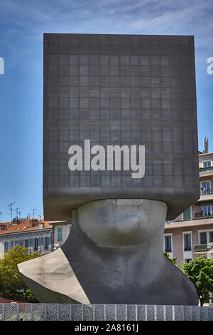 La Tête Carrée in Nizza Stockfoto