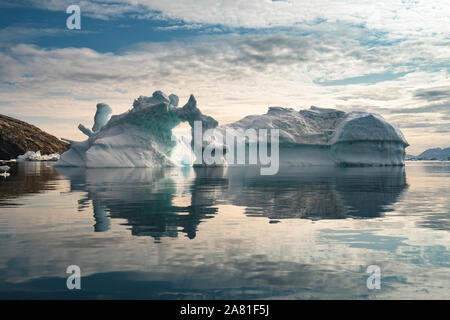 Eisberg im sermilik Fjord im Osten Grönlands Stockfoto