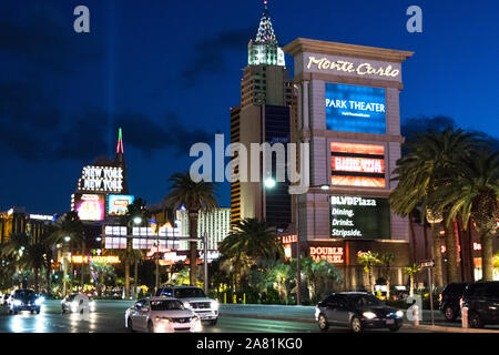 LAS VEGAS, USA - 5. MÄRZ 2017: Monte Carlo Hotel & Casino in Las Vegas. Die palastartigen Stil erinnert wurde der Belle Epoque, das Haus wurde im Jahre 1996 eröffnet. Stockfoto