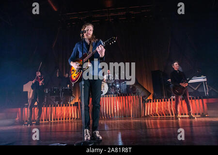 Mailand Italien. 04. November 2019. American Folk/Rock Band DIE LUMINEERS führt live auf der Bühne im Alcatraz während der 'UK and European Tour 2019". Stockfoto