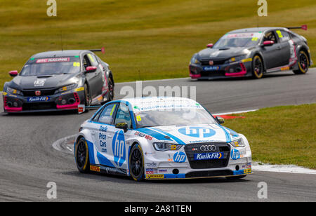 Mark Blundell in seinem TradePriceCars.com Audi S3 am2019 BTCC treffen in Snetterton, Norfolk, Großbritannien. Stockfoto