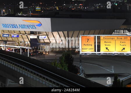 Der AIRTRAIN zwischen Terminal am NEW YORKER JFK International Airport. Stockfoto