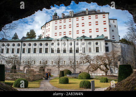 Blick auf das Renaissance Schloss Ambras, Innsbruck, Österreich Stockfoto