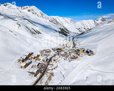 Kühtai Sky Resort Village und Skipisten in der Nähe von Innsbruck Tirol Österreich Stockfoto