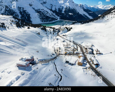 Kühtai Sky Resort Village und Skipisten in der Nähe von Innsbruck Tirol Österreich Stockfoto