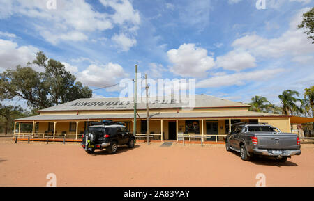 Äußere des legendären Bush pub Nindigully Pub, gebaut 1864, Queensland, Queensland, Australien Stockfoto