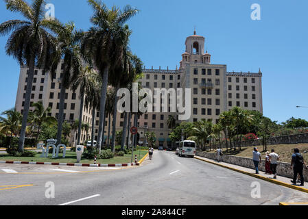 Das 1930 erbaute Hotel Nacional de Cuba (Hotel National of Cuba) ist ein Nationaldenkmal und liegt auf einem niedrigen Hügel mit Blick auf das Meer im Vedado Stockfoto