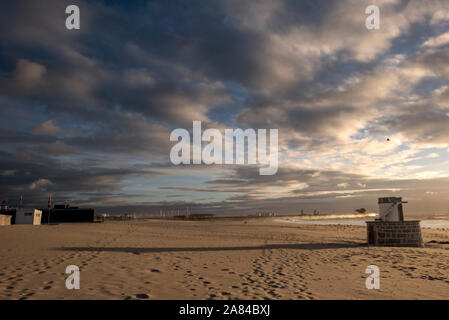 Alte Gebäude in Leça Da Palmeira Strand Stockfoto