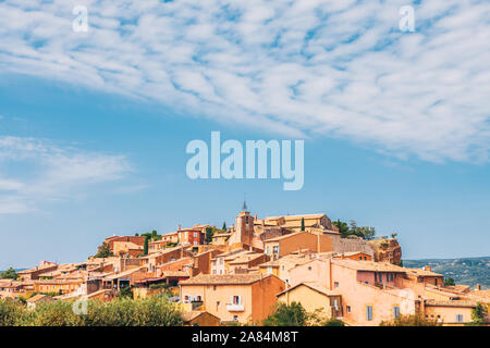 Blick auf das Dorf Roussillon Stockfoto