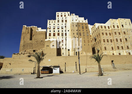 Die Stadt der mittelalterlichen Wolkenkratzern, Shibam, Wadi Hadramaut, Jemen Stockfoto