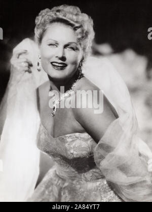 Marika Rökk, English östereichische Fictitious character, Sängerin und Tänzerin, Deutschland 1950er Jahre. Deutsche österreichische Schauspielerin, Sängerin und Tänzerin Marika Roekk, Deutschland 1950. Stockfoto