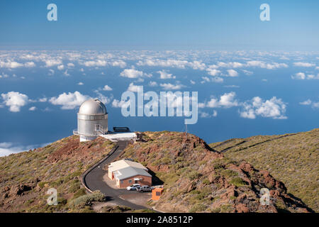 Anzeigen von observatorien von der Oberseite des Roque de Los Muchachos, La Palma Stockfoto