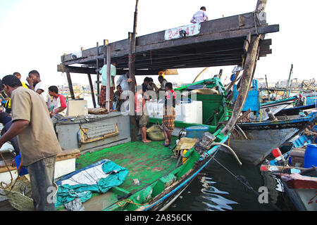 Hodeida/Jemen - 04 Jan 2013: Der Fischmarkt in Hodeida, Rotes Meer, Bab El Mande, Jemen Stockfoto