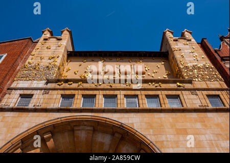 Suchen im Art Nouveau Fassade der Whitechapel Gallery in London Stockfoto