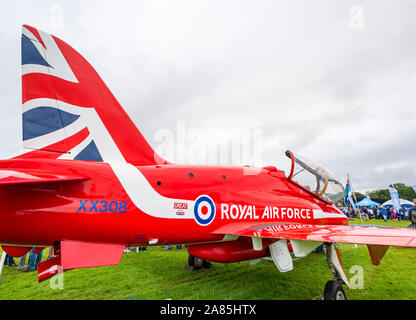 Roter Pfeil BAE Systems Hawk Flugzeug auf dem Display, der Nationalen Airshow, East Fortune, East Lothian, Schottland, Großbritannien Stockfoto