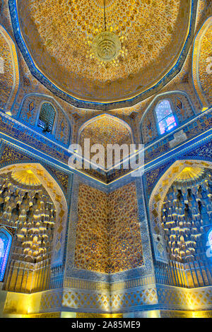 Innenraum der Gur-e Amir, Samarkand Stockfoto