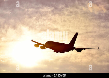 Lufthansa, Airbus A380-800, Start, Flughafen München, Flughafen München, Flughafen München (MUC), Freising, Ad, München, Bayern, Deutschland, Europa Stockfoto