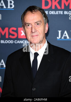 Angus Deayton während der jährlichen DKMS-grosse Liebe Gala im Roundhouse, London. Stockfoto