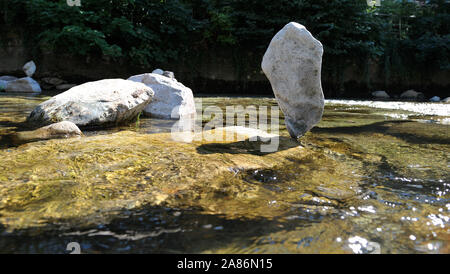 Ausgewogene Steine (Deutschland). Steine im Gleichgewicht (Deutschland) Stockfoto