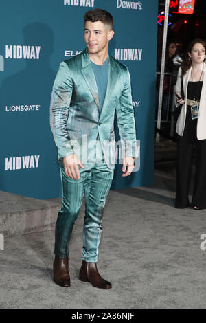 November 5, 2019, Westwood, CA, USA: LOS ANGELES - Nov 5: Nick Jonas an der ''Midway'' Premiere im Village Theatre am 5. November 2019 in Westwood, CA (Credit Bild: © Kay Blake/ZUMA Draht) Stockfoto