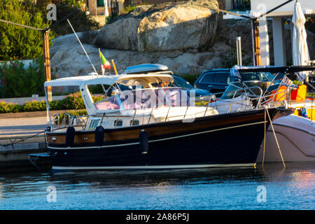 Olbia Sardinien, 19. AUGUST 2019: Maxy Yacht in den Hafen von Olbia. Stockfoto