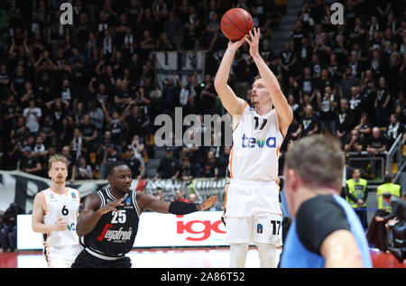 Bologna, Italien. 6 Nov, 2019. Grant jerrett (Ratiopharm Ulm) Während Segafredo Virtus Bologna vs. Ratiopharm Ulm Basketball EuroCup Meisterschaft in Bologna, Italien, 06. November 2019 - LPS/Michele Nucci Credit: Michele Nucci/LPS/ZUMA Draht/Alamy leben Nachrichten Stockfoto