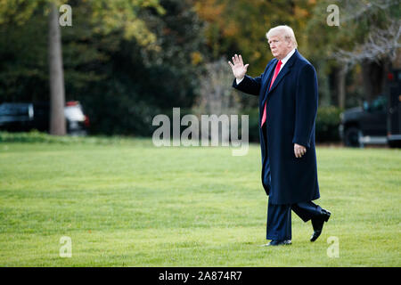 Washington, USA. 6 Nov, 2019. Us-Präsident Donald Trump verlässt das Weiße Haus in Washington, DC, USA, November 6, 2019. Credit: Ting Shen/Xinhua/Alamy leben Nachrichten Stockfoto