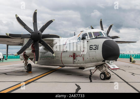 Die United States Navy E-2 Hawkeye am 2018 Vectren Dayton Airshow. Stockfoto