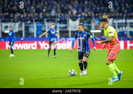 Mailand, Italien. 6 Nov, 2019. Alejandro Gomez (Atalanta bc) während des Turniers runde, Gruppe C, Atalanta vs Manchester City, Fussball Champions League Männer Meisterschaft in Mailand, Italien, 06. November 2019 - LPS/Fabrizio Carabelli Credit: Fabrizio Carabelli/LPS/ZUMA Draht/Alamy leben Nachrichten Stockfoto