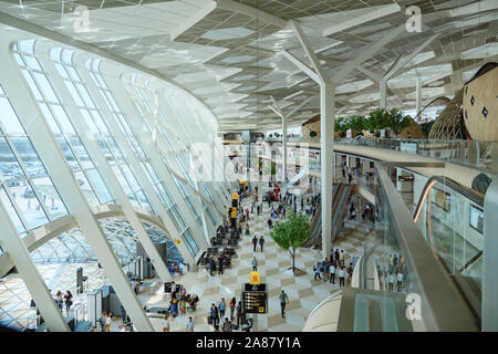 Baku, Aserbaidschan, 25-05-2019 - Baku internationalen Flughafen Heydar Aliyev Innenraum Stockfoto