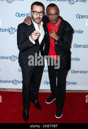 Beverly Hills, Vereinigte Staaten. 06 Nov, 2019. BEVERLY HILLS, LOS ANGELES, Kalifornien, USA - November 06: Jeremy Piven und Sugar Ray Leonard kommen an der Operation Smile Hollywood Nacht 2019 Im Beverly Hilton Hotel am 6. November 2019 in Beverly Hills, Los Angeles, Kalifornien, USA zu kämpfen. (Foto von Xavier Collin/Image Press Agency) Quelle: Bild Presse Agentur/Alamy leben Nachrichten Stockfoto