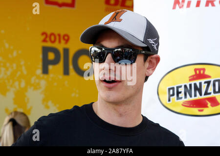 Las Vegas, USA. 06 Nov, 2019. NASCAR Fahrer Joey Logano besucht die 2019 SEMA Show, im Las Vegas Convention Center in Las Vegas, Nevada, am Mittwoch, 6. November 2019. Foto von James Atoa/UPI Quelle: UPI/Alamy leben Nachrichten Stockfoto