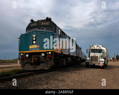 Lokomotive der Kanadischen, über die Schiene des Trans Canada Zug von Vancouver nach Toronto, Jasper, Alberta Stockfoto