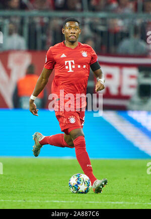 Champions League, Munich-Piraeus, München, 6. November 2019. David Alaba, FCB 27 FC BAYERN MÜNCHEN - Olympiakos Piräus Piräus 2-0 UEFA Fußball Champions League, München, November 06, 2019, Saison 2019/2020, Gruppenphase, Gruppe B, FCB, Rot, Bayern, München © Peter Schatz/Alamy leben Nachrichten Stockfoto