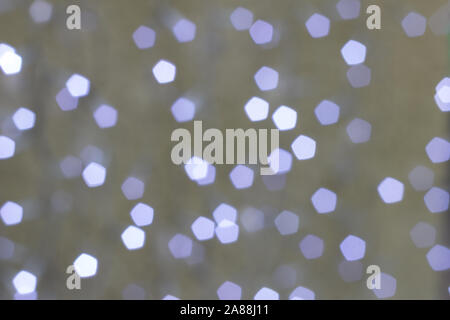 Lichter verschwommenen Hintergrund. Abstrakte glänzend Glitzereffekt Stockfoto