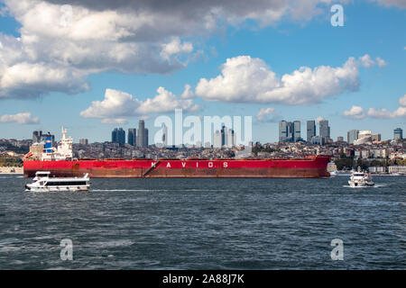 Navios Buena Ventura bulk carrier, Bosporus neben Istanbul, Türkei Stockfoto