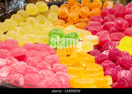 Farbe soft Marmelade. mehrfarbige Himbeere kauen Süßigkeiten. Fruchtaromen. Stockfoto