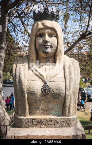 Büste von junge Frau von Simon Bolivar Park in Sucre, Bolivien Stockfoto