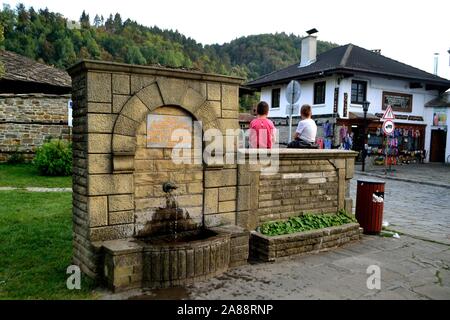 Brunnen in TRYAVNA - Balkan - Bulgarien Stockfoto