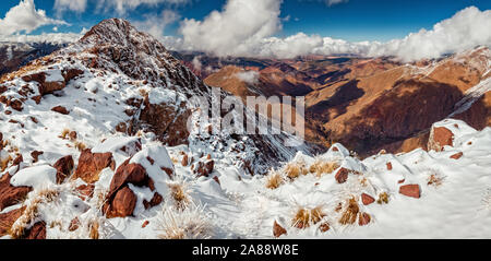 Maroc Berg: eingeschneit Hohen Atlas - Ansicht von oben Stockfoto