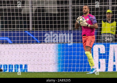 Kyle Walker (Manchester City) während der Uefa Champions League die Gruppenphase dritten Match zwischen Atalanta 1-1 Manchester City an Giuseppe Meazza Stadion am November 06, 2019 in Mailand, Italien. Credit: Maurizio Borsari/LBA/Alamy leben Nachrichten Stockfoto