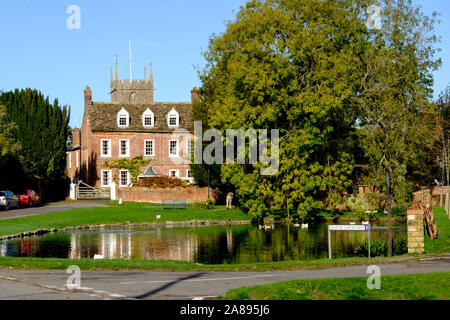 Uchfont ist ein kleines Dorf in Wiltshire UK. Stockfoto