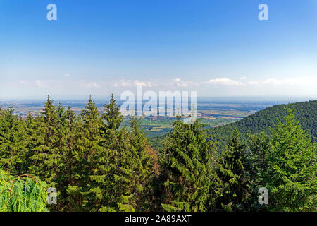 Katholischen Kloster Hohenburg, Hotel Restaurant Mont Sainte Odile, Panorama, Rheinebene Stockfoto