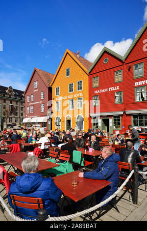 Fischerei und Handel Holz- Lager in der bryggen District, ein ehemaliger Counter der Hanse. Ein UNESCO-Weltkulturerbe, Bergen. Norwegen Stockfoto